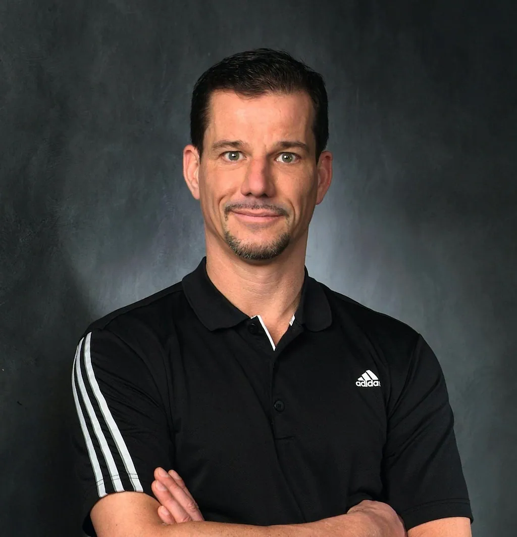 Lars Lienhard, Neuroathletik-Trainer